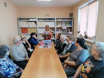 Творческая встреча с талантливой сызранской поэтессой Светланой Медведевой