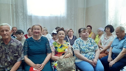 В Чапаевске прошёл праздник «Семейное творчество без границ» ко Дню семьи, любви и верности