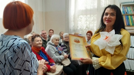 В Чапаевске прошёл вечер-концерт «Возраст осени — молодость сердца»