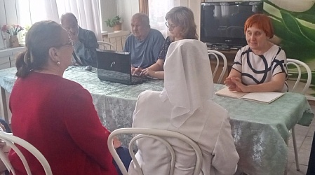 «С заботой о каждом»: встреча с председателем Чапаевской МО ВОС в КЦСОН