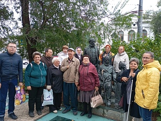 «Самара литературная»: гости из Кинеля прошли по книжным местам города