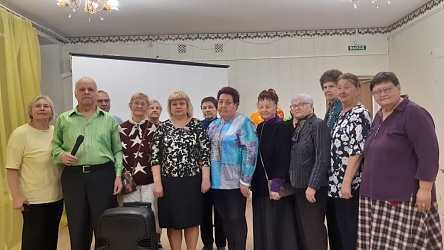 В Чапаевске прошла литературно-музыкальная программа «Навстречу друг другу»