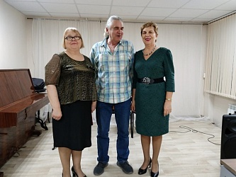 Прошла музыкально поэтическая программа "Когда в душе - весна"