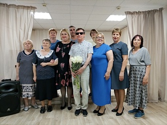 В Самарской городской организации ВОС поздравили с юбилеем ветерана Юрия Алексеевича Зубрилова
