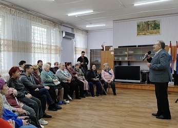 Праздничная программа «Многоликая душа России». Мероприятие прошло в рамках Года единства народов России.