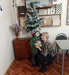 В помещении Похвистневской МО ВОС состоялся новогодний огонёк «Рождества волшебные мгновенья»