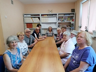 В Сызрани прошла литературно‑музыкальная композиция «О России петь — что стремиться в храм...