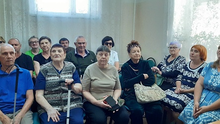 В Чапаевске прошёл патриотический час «Священный флаг моей Отчизны»